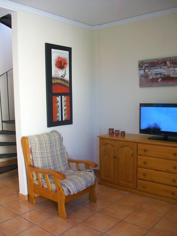 Apartamentos Par Tres - Oliva Nova Kamer foto