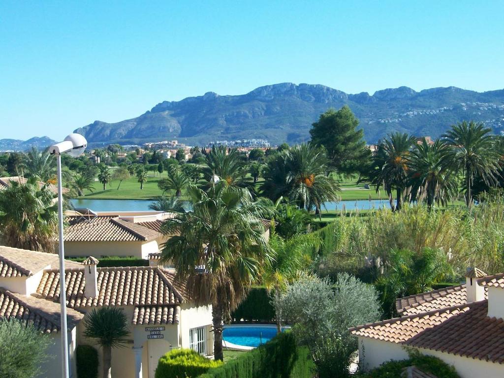 Apartamentos Par Tres - Oliva Nova Buitenkant foto
